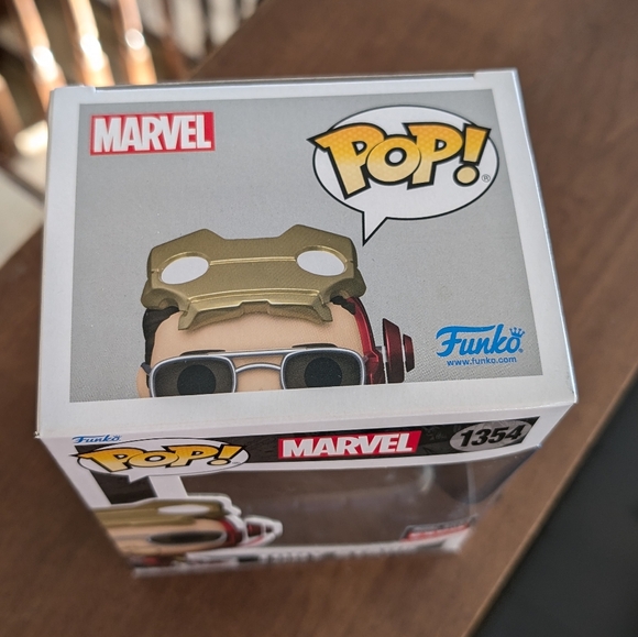 Funko Pop Tony Stark Entertainment Expo Exclusive C2E2 Marvel 1354 - Picture 4 of 7